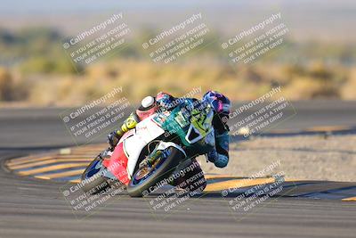 media/Nov-19-2023-CVMA (Sun) [[1f3d1b7ccb]]/Race 17 Amateur Supersport Middleweight/